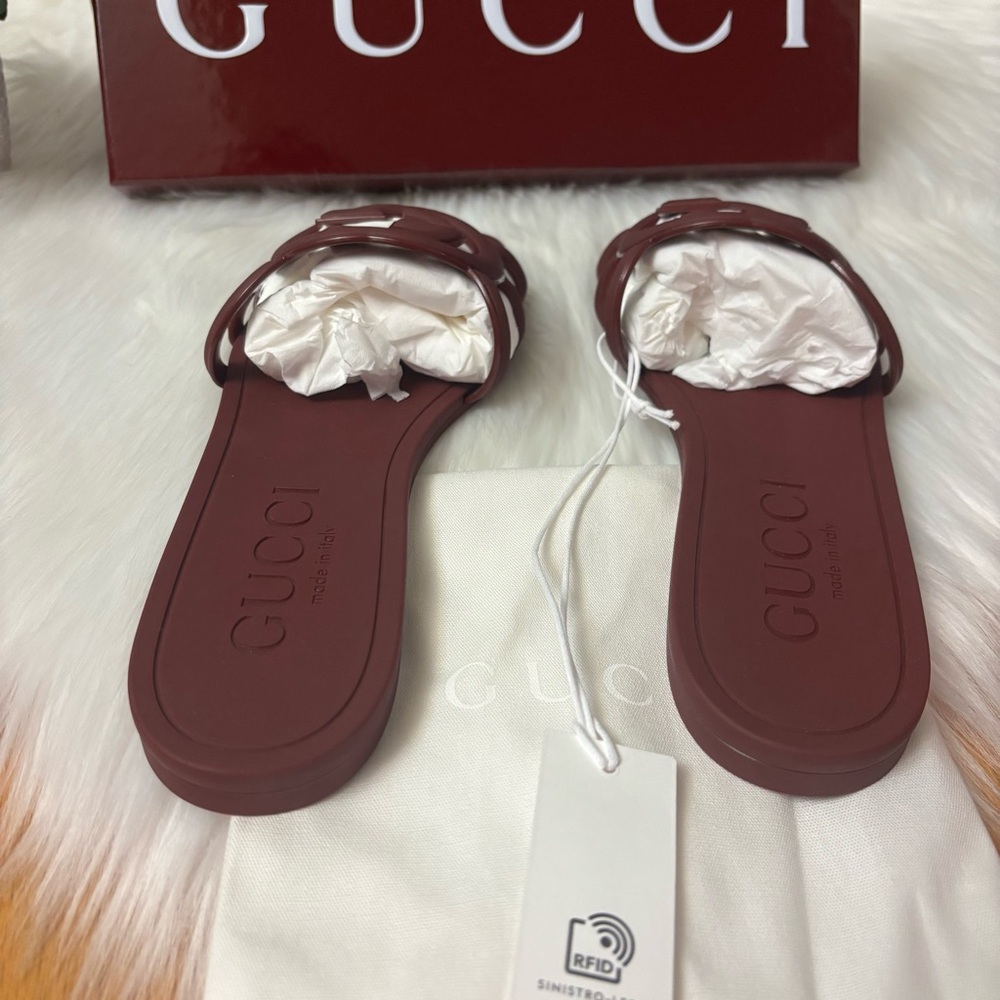 Gucci Palma GG Rubber Sandals - Picture 3 of 5